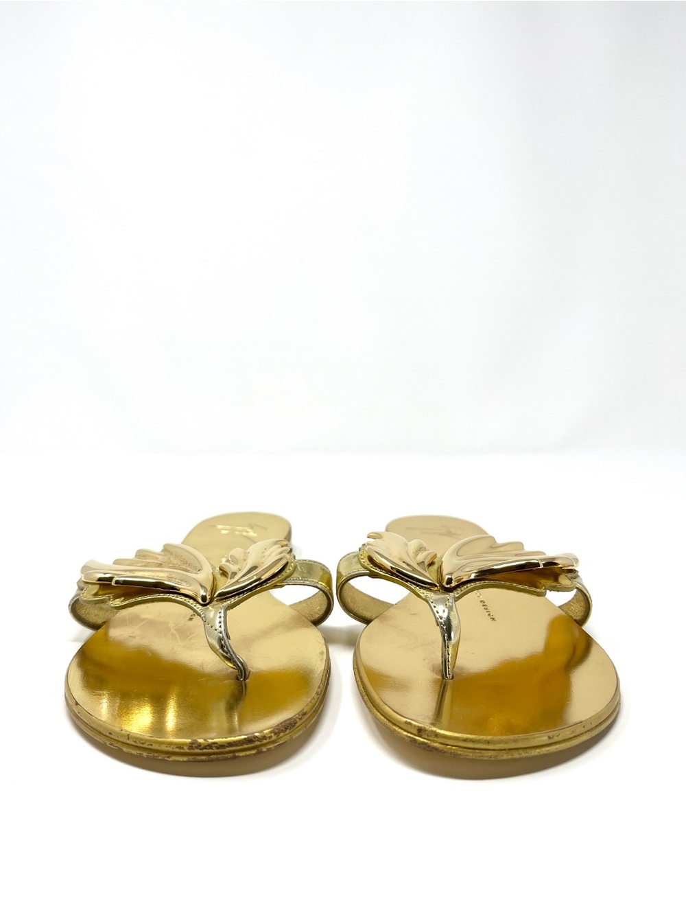 Giuseppe Zanotti Gold Cruel Summer Wing Flat Leather Thong Sandals 36.5 6.5 - Picture 4 of 8